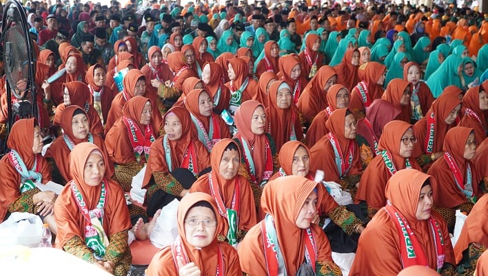 Jelang Keberangkatan Haji, Ribuan Jamaah Lamongan Dikebut Vaksinasi: Lewat Tanggal Ini, Siap-Siap Tertunda!